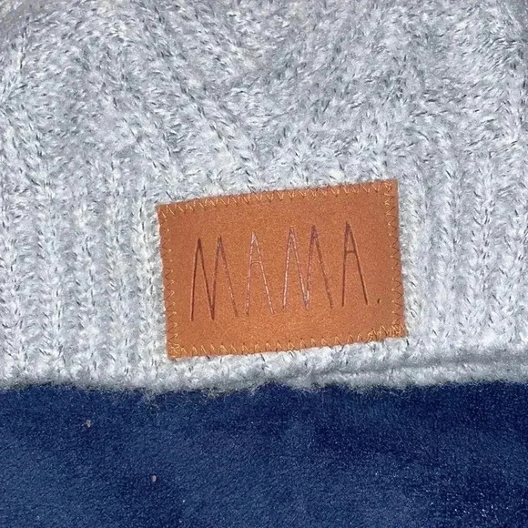 Mama & Mini Beanie Hats - Picture 2 of 3